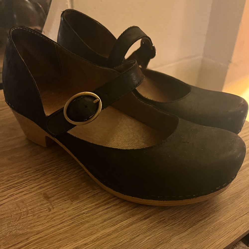 Dansko Mary Jane Clogs Size 37